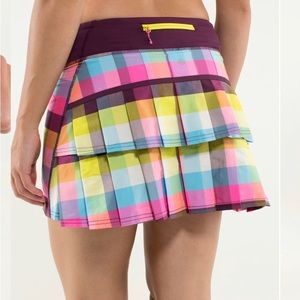 Lululemon Pacesetter Reg. in Sea Check Multi/Plum - Size 8